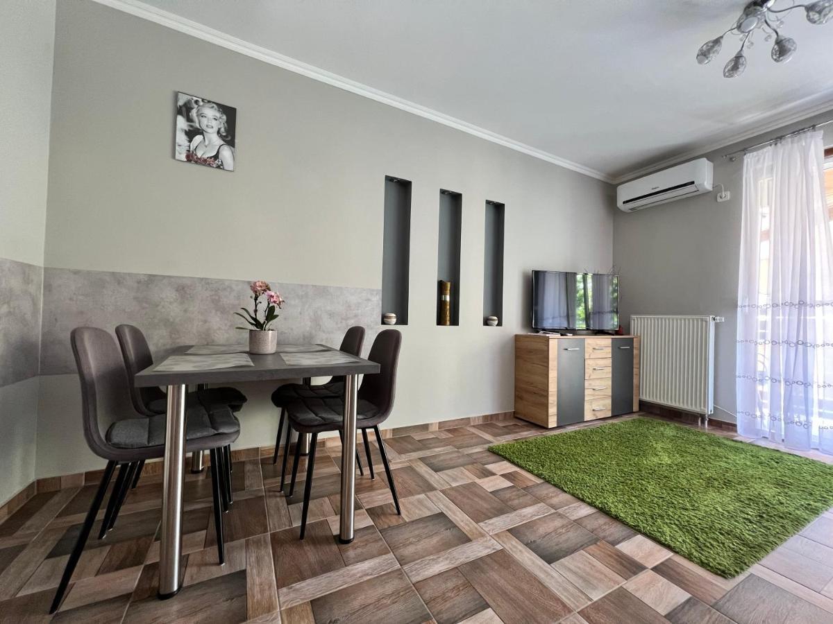 Dorina Wellness Daire Siofok Dış mekan fotoğraf